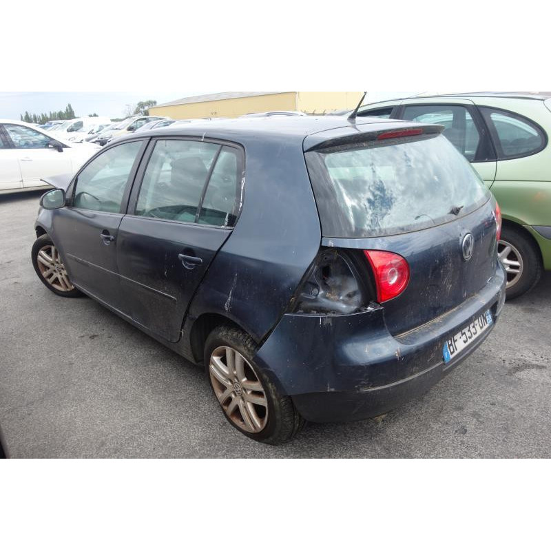 Feu arriere secondaire gauche (feux) VOLKSWAGEN GOLF 5 Photo n°16