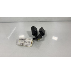 Attache ceinture arriere gauche OPEL ASTRA J SPORTS Photo n°1