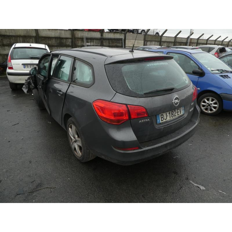 Ceinture arriere gauche OPEL ASTRA J SPORTS Photo n°6
