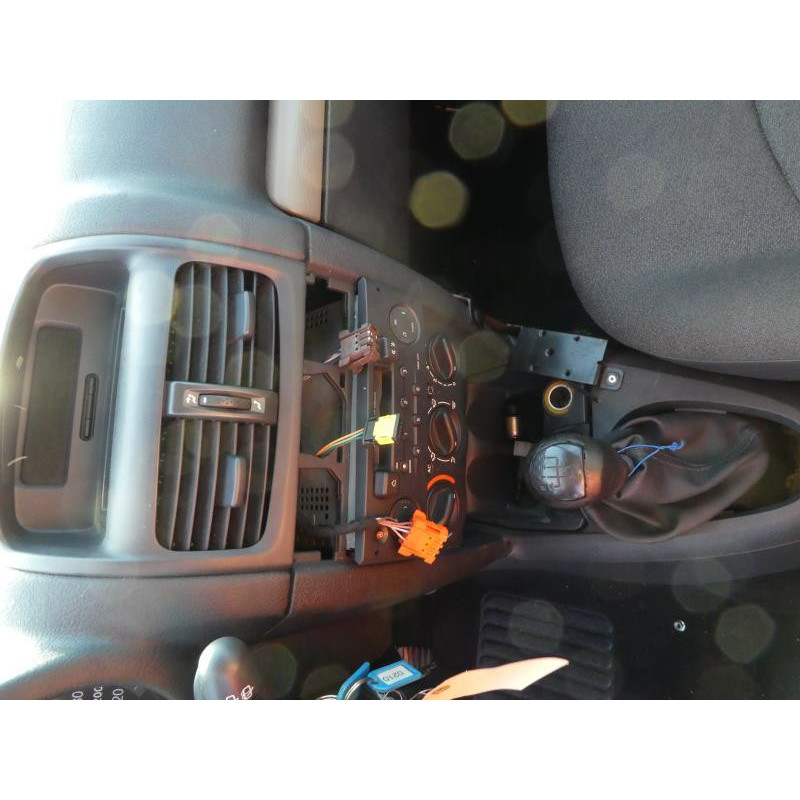 Porte arriere gauche RENAULT CLIO 2 Photo n°7
