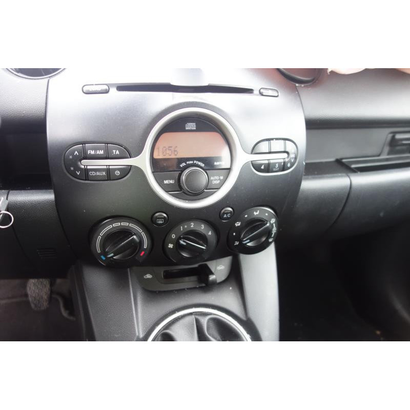 Malle/Hayon arriere MAZDA 2 2 Photo n°13