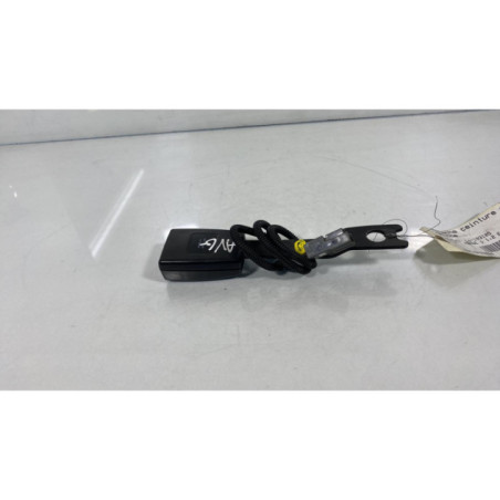 Attache ceinture avant gauche HYUNDAI I 10 1 Photo n°1