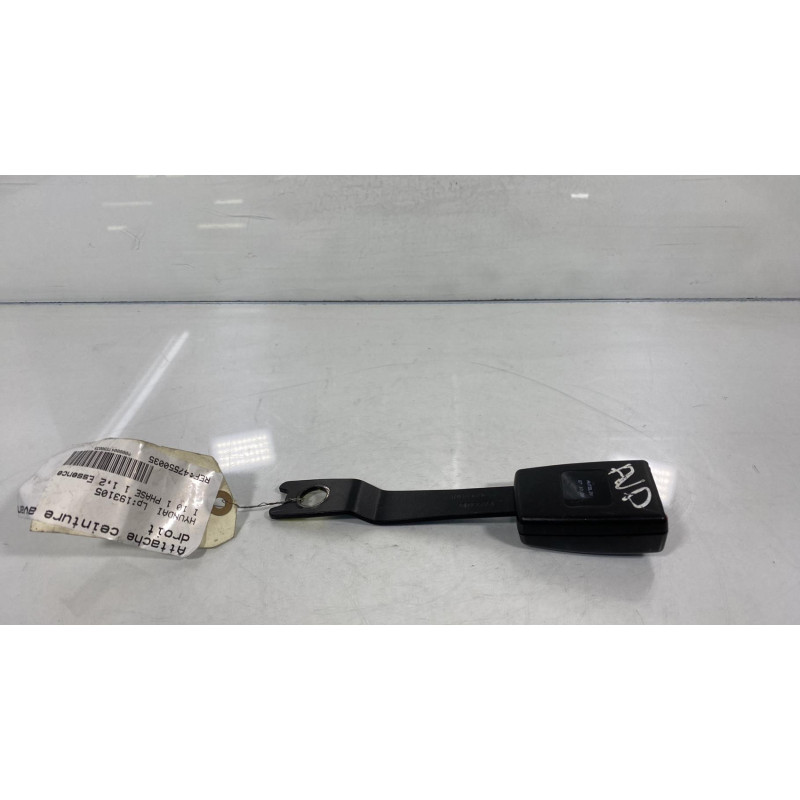 Attache ceinture avant droit HYUNDAI I 10 1 Photo n°3