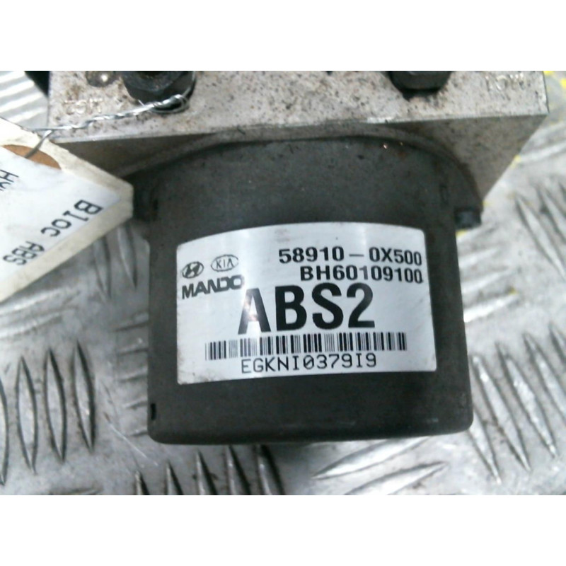 Bloc ABS (freins anti-blocage) HYUNDAI I 10 1 Photo n°3