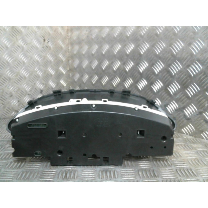 Compteur TOYOTA YARIS 2 Photo n°2