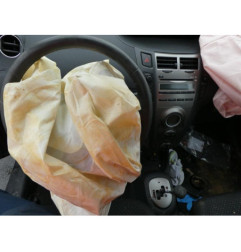 Serrure avant gauche TOYOTA YARIS 2