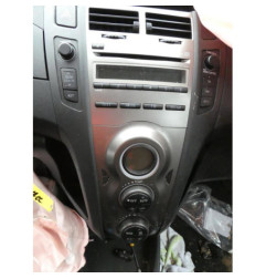 Serrure avant gauche TOYOTA YARIS 2