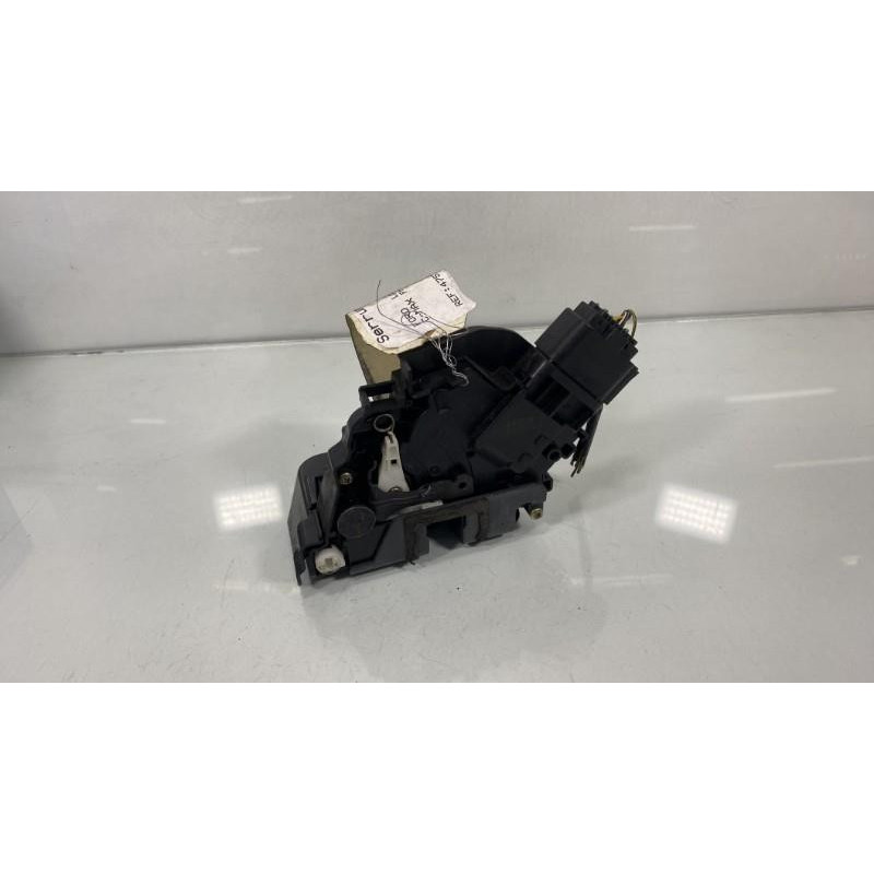 Serrure arriere gauche FORD C-MAX 1 Photo n°1