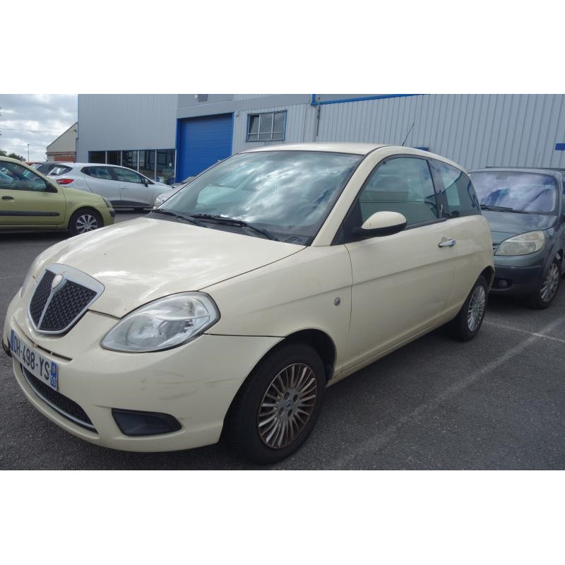 Malle/Hayon arriere LANCIA YPSILON 4 Photo n°7