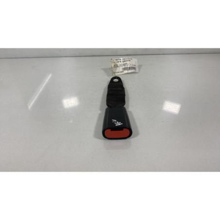 Attache ceinture arriere gauche LANCIA YPSILON 4 Photo n°1