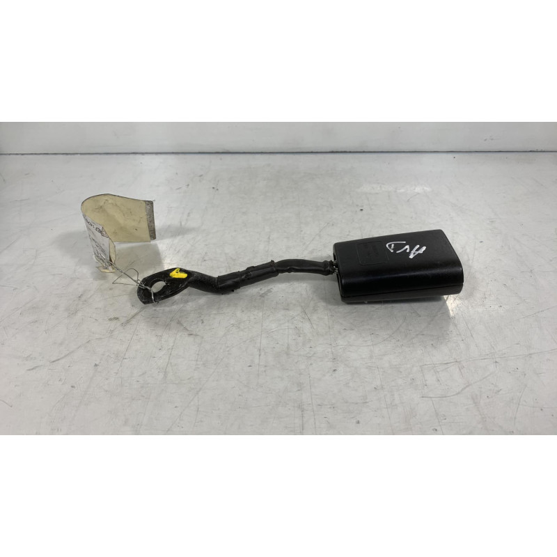 Attache ceinture avant droit LANCIA YPSILON 4 Photo n°2