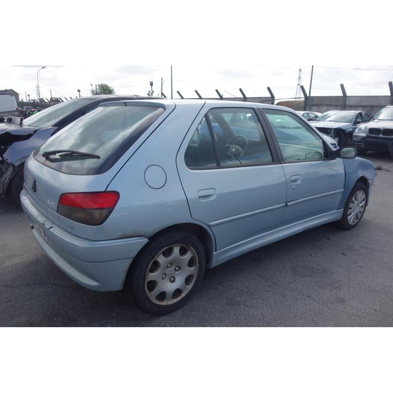 Malle/Hayon arriere PEUGEOT 306 Photo n°5