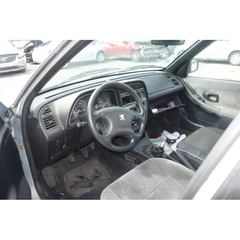 Malle/Hayon arriere PEUGEOT 306 Photo n°7