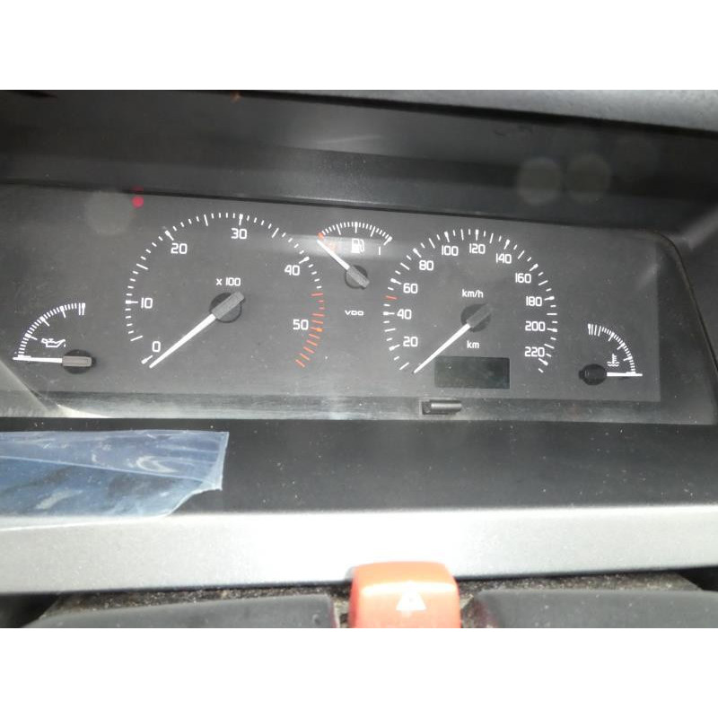 Porte avant droit RENAULT SAFRANE Photo n°8