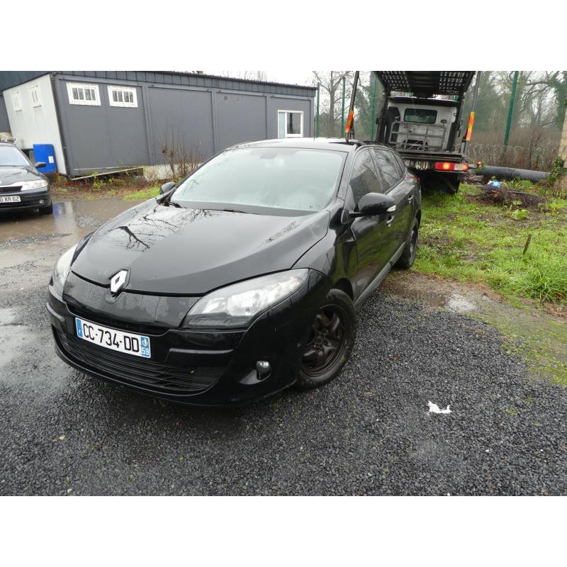 Verin de coffre RENAULT MEGANE 3 Photo n°8