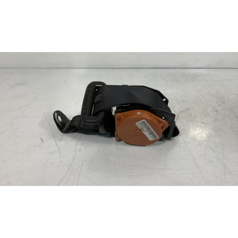 Ceinture arriere droit SUZUKI SPLASH Photo n°2