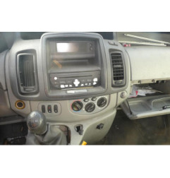 Poignee porte avant droit RENAULT TRAFIC 2