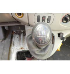 Poignee porte avant droit RENAULT TRAFIC 2
