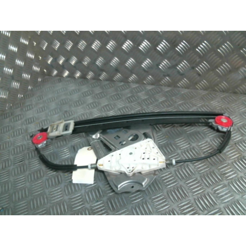 Leve vitre electrique arriere droit MERCEDES CLASSE S 220 Photo n°1