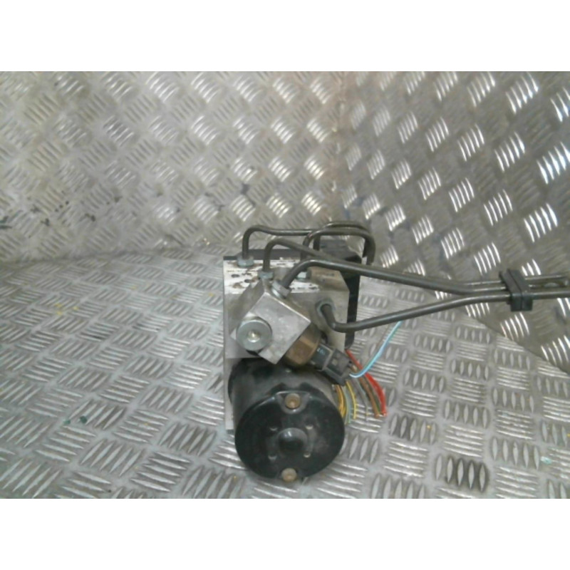 Bloc ABS (freins anti-blocage) MERCEDES CLASSE S 220 Photo n°6