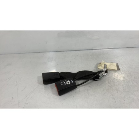 Attache ceinture arriere droit MERCEDES CLASSE S 220 Photo n°1
