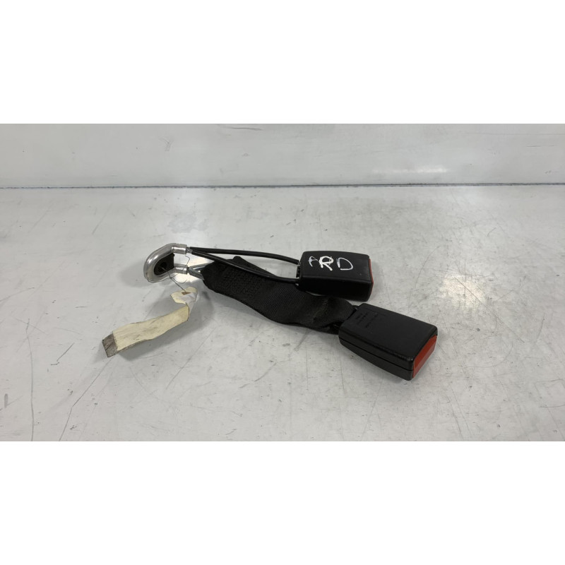 Attache ceinture arriere droit MERCEDES CLASSE S 220 Photo n°3