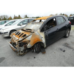 Serrure avant gauche TOYOTA AURIS 1