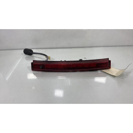 Feu arriere stop central RENAULT CLIO 4