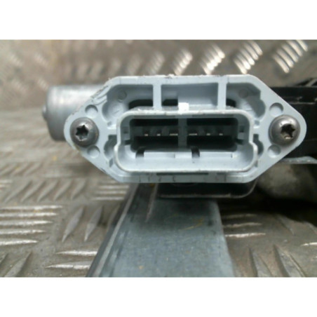 Leve vitre electrique avant gauche RENAULT CLIO 4 Photo n°1