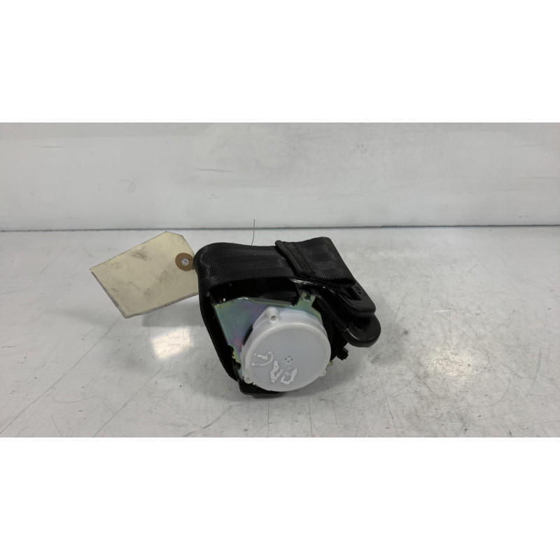 Ceinture arriere gauche PEUGEOT 5008 1 Photo n°2