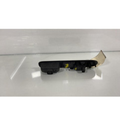Interrupteur de leve vitre avant droit PEUGEOT 5008 1