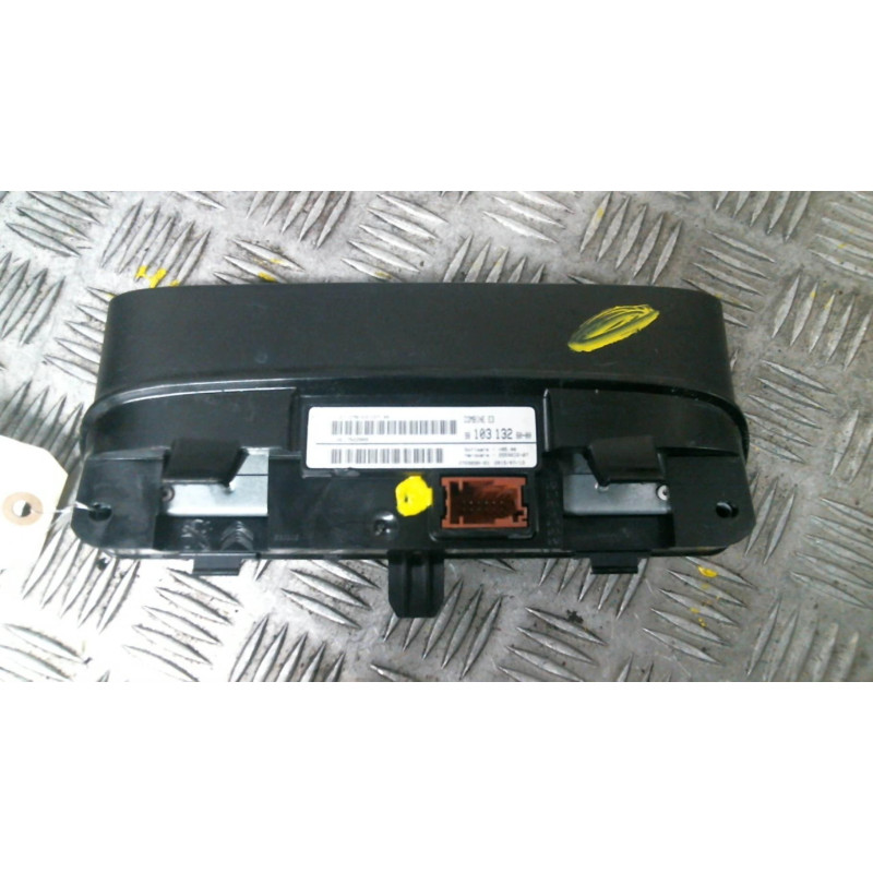 Compteur CITROEN C4 CACTUS Photo n°2