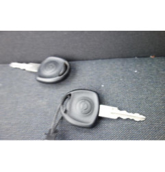 Porte avant droit OPEL CORSA B