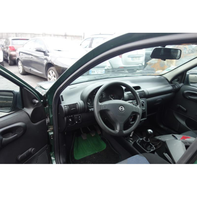 Porte avant droit OPEL CORSA B Photo n°10