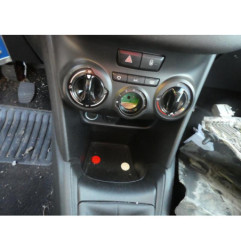 Pare soleil gauche PEUGEOT 208 1
