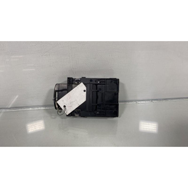 Lecteur de carte (neiman) RENAULT MEGANE 3 Photo n°3