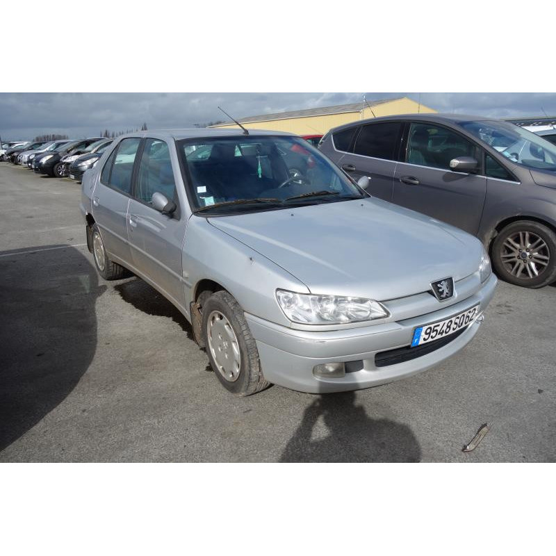 Malle/Hayon arriere PEUGEOT 306 Photo n°4