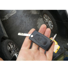 Attache ceinture avant droit CITROEN C3 2