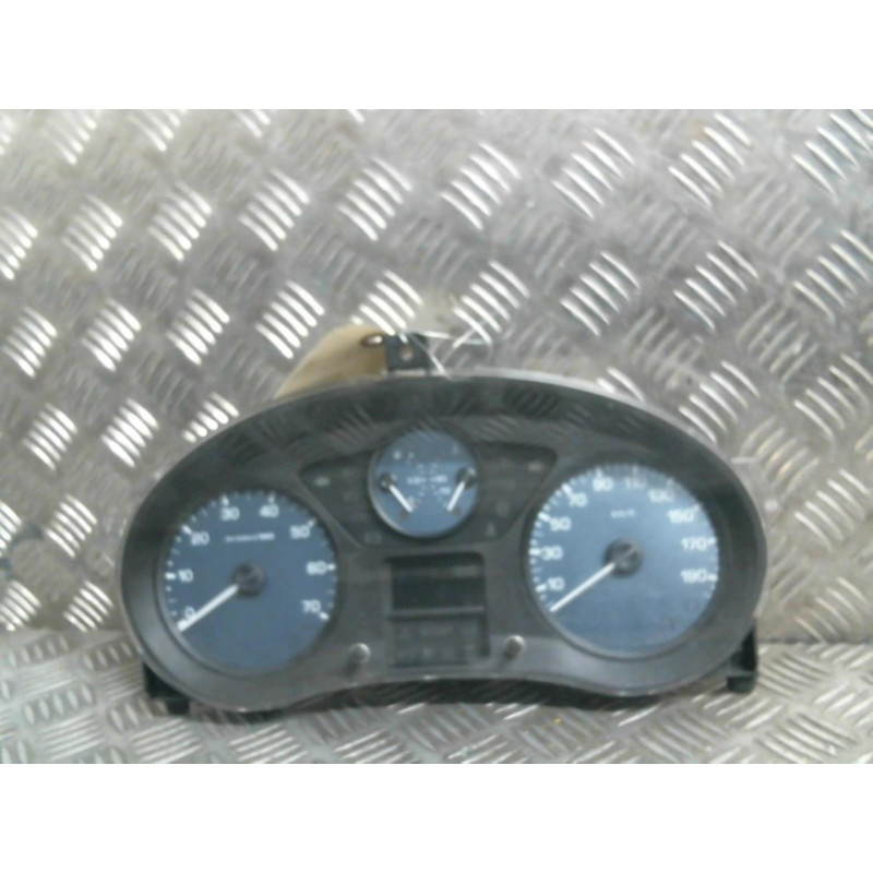 Compteur PEUGEOT PARTNER 2 Photo n°1