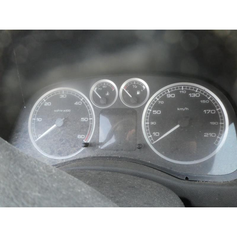 Trappe d'essence PEUGEOT 307 Photo n°7