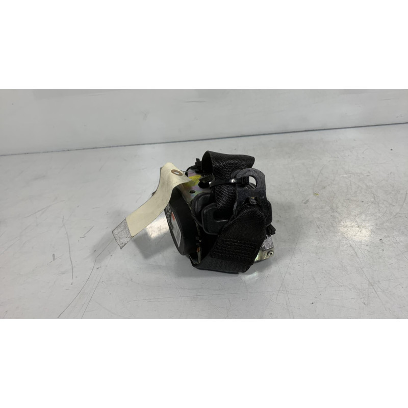 Pretensionneur de ceinture arriere gauche MERCEDES CLASSE B 245 Photo n°3
