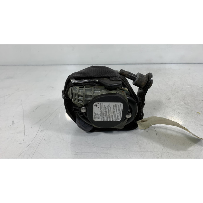 Pretensionneur de ceinture avant gauche MERCEDES CLASSE B 245 Photo n°3