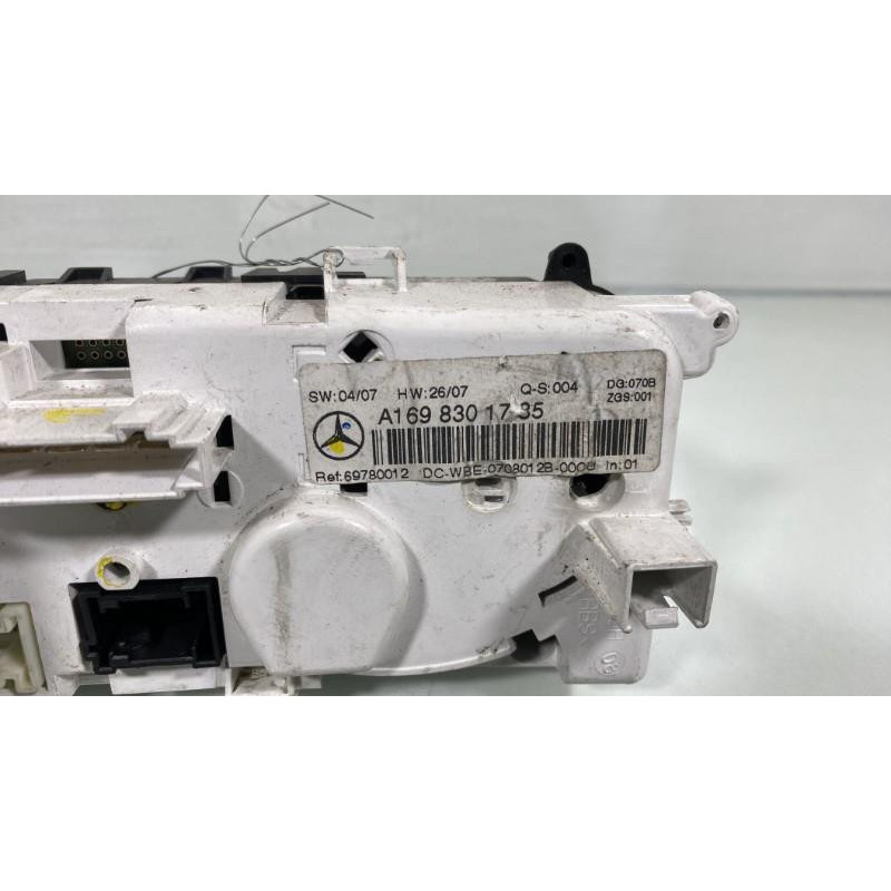Commande chauffage MERCEDES CLASSE B 245 Photo n°2