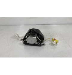 Pretensionneur de ceinture avant droit VOLKSWAGEN PASSAT 5 Photo n°1