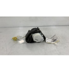 Pretensionneur de ceinture avant droit VOLKSWAGEN PASSAT 5
