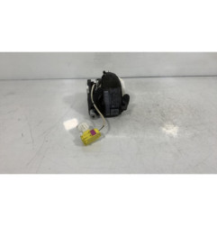 Pretensionneur de ceinture avant droit VOLKSWAGEN PASSAT 5