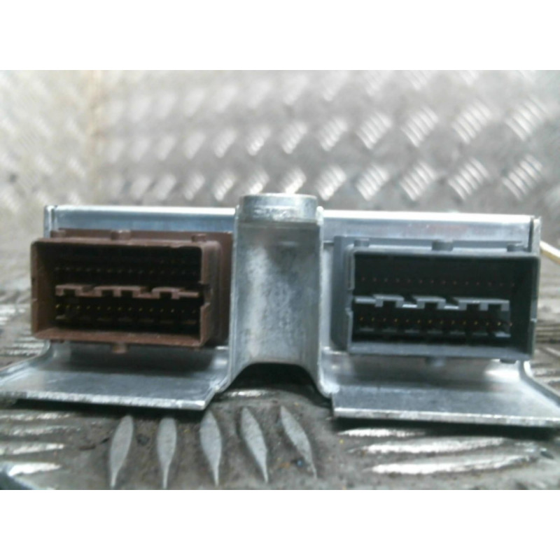 Boitier air bag OPEL CORSA D Photo n°2