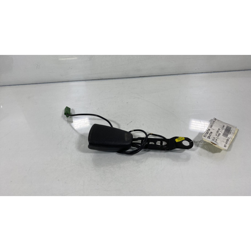 Attache ceinture avant gauche VOLVO S 40 2 Photo n°1