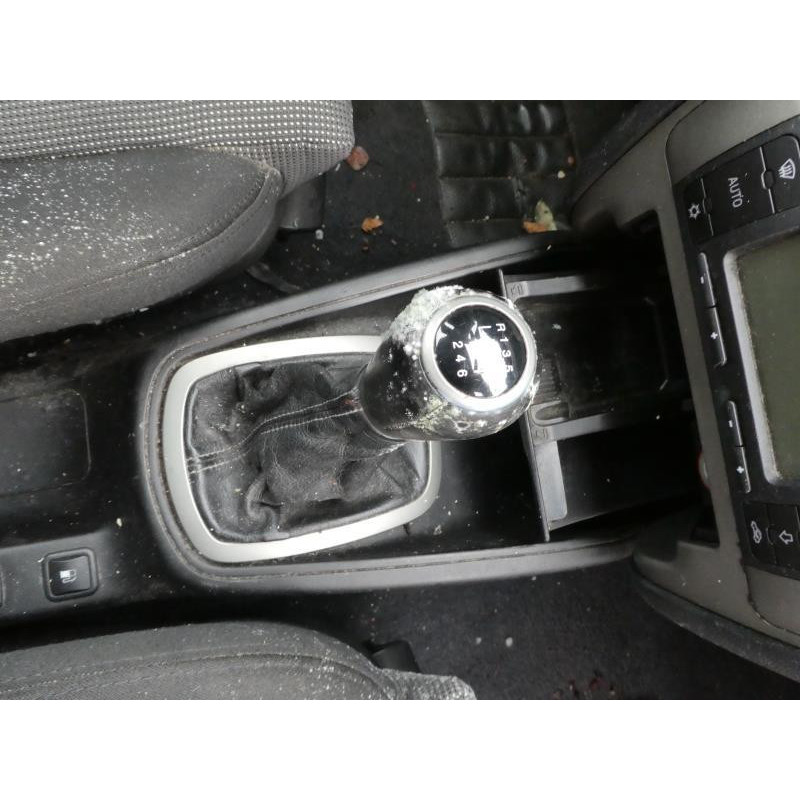 Attache ceinture avant droit SEAT LEON 1 Photo n°6