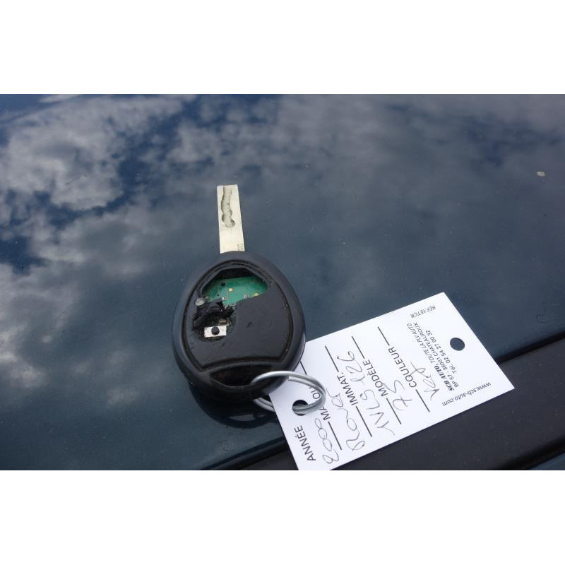 Malle/Hayon arriere ROVER 75 Photo n°12